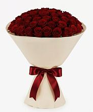 Букет 101 Бордовая роза Блэк Бакарра в Кильдинстрое