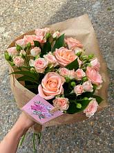 Букет цветов из:  Розы #REPLACE_PRED# Кильдинстрое