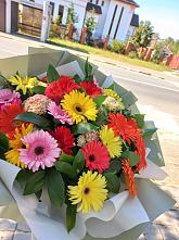 Букет цветов из:  Герберы #REPLACE_PRED# Кильдинстрое