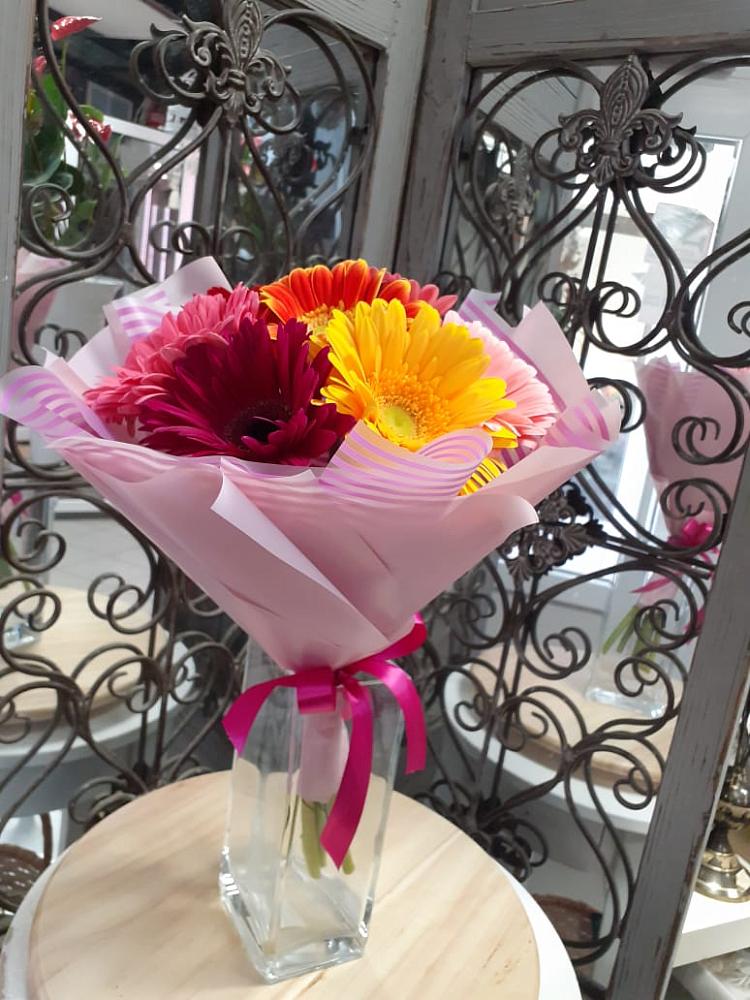 Букет цветов из: Герберы в Кильдинстрое