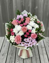 Букет цветов из:  Альстромерии, Гвоздики, Розы и Хризантемы в Кильдинстрое