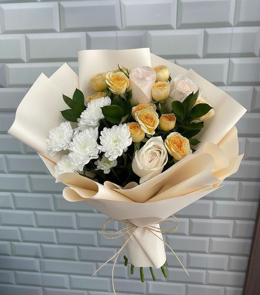 Букет цветов из: Розы и Хризантемы в Кильдинстрое