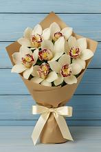 Букет цветов из:  Орхидеи и Розы в Кильдинстрое